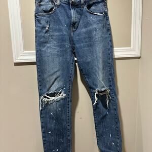 PacSun Straight Distressed Blue‎ Jeans with Ripped Knees